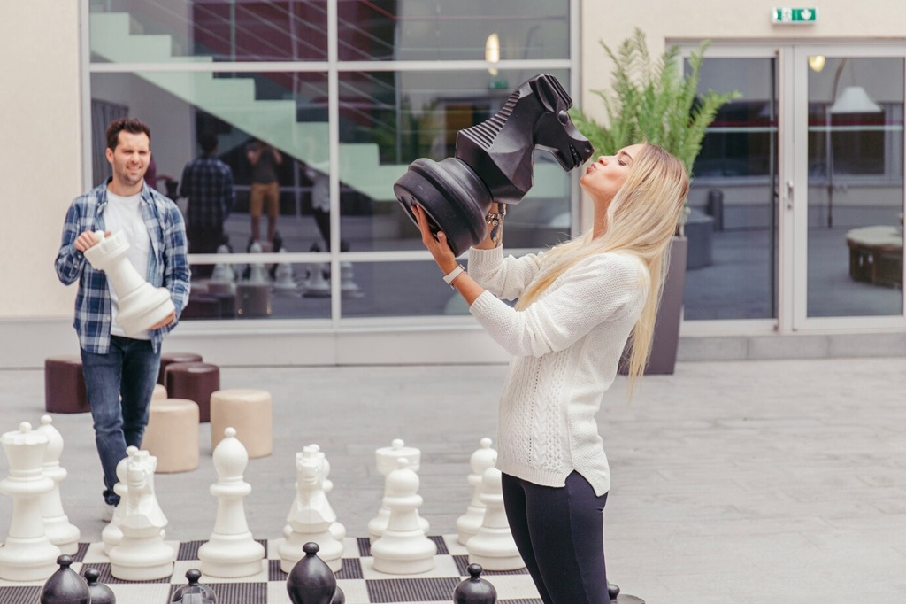Choosing the Perfect Personalized Gift: Key Considerations