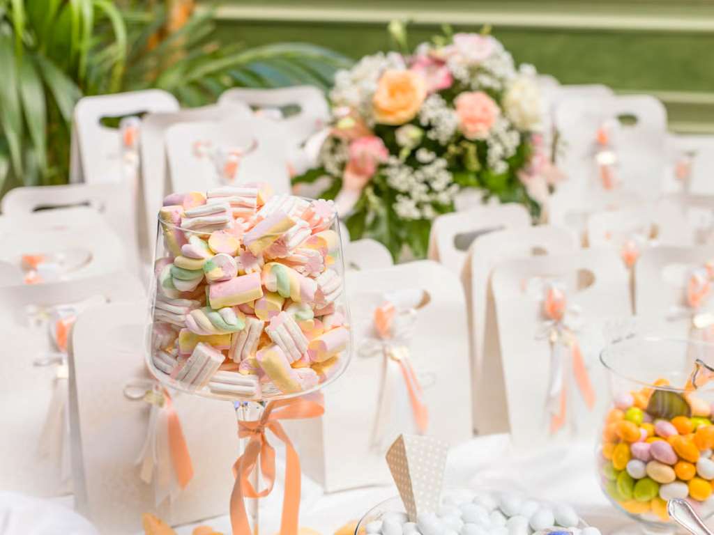 unique gift ideas for weddings