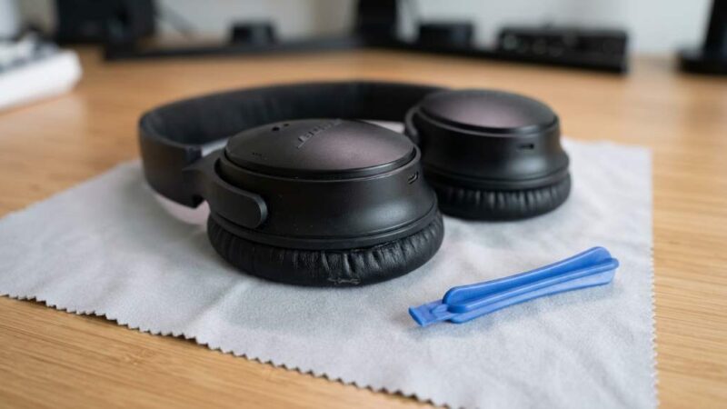How to Replace the Ear Pads on Your Bose QuietComfort Headphones
