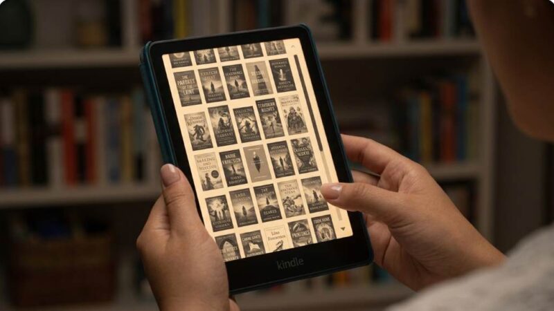 Amazon Kindle Paperwhite 16GB displaying an ebook on screen