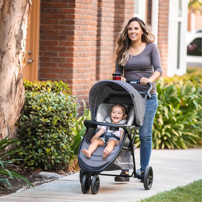 Affordable Baby Trend stroller with infant car seat for newborn travel