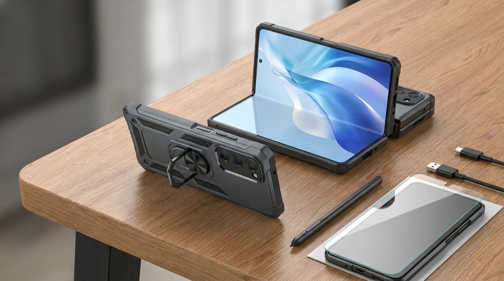 Temdan Galaxy Z Fold 8 Ultra Case with hinge protection shown closed